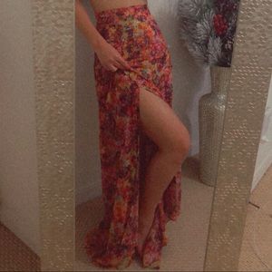 Bebe long floral slit skirt